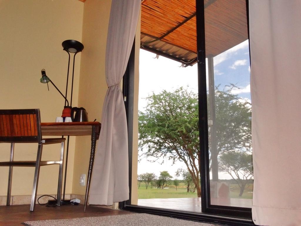 Ovita Wildlife Restcamp Okazize Oda fotoğraf